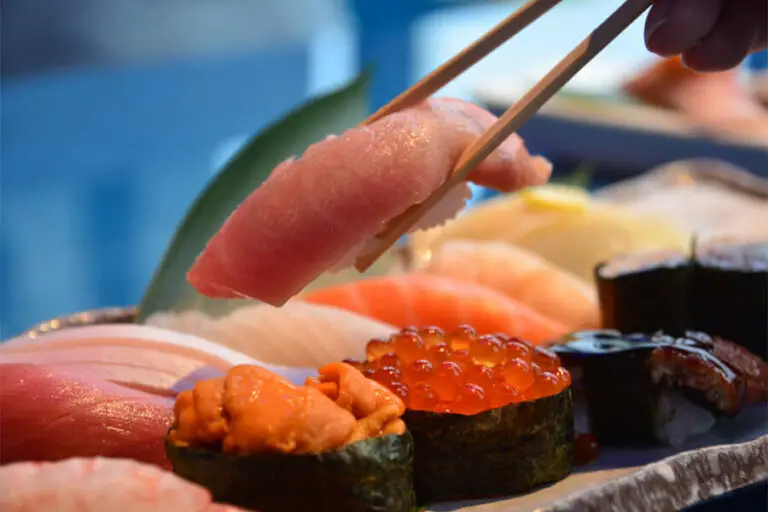 comment manger les sushis restaurant japoanais