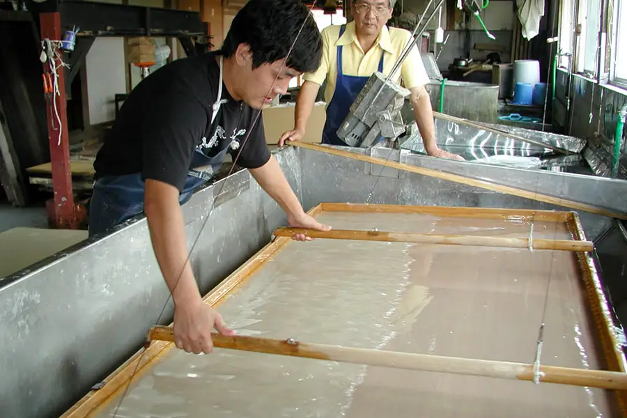 fabrication fibre papier japonais washi