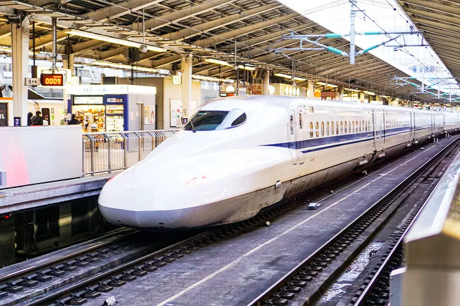 train grande vitesse japonais shinkansen
